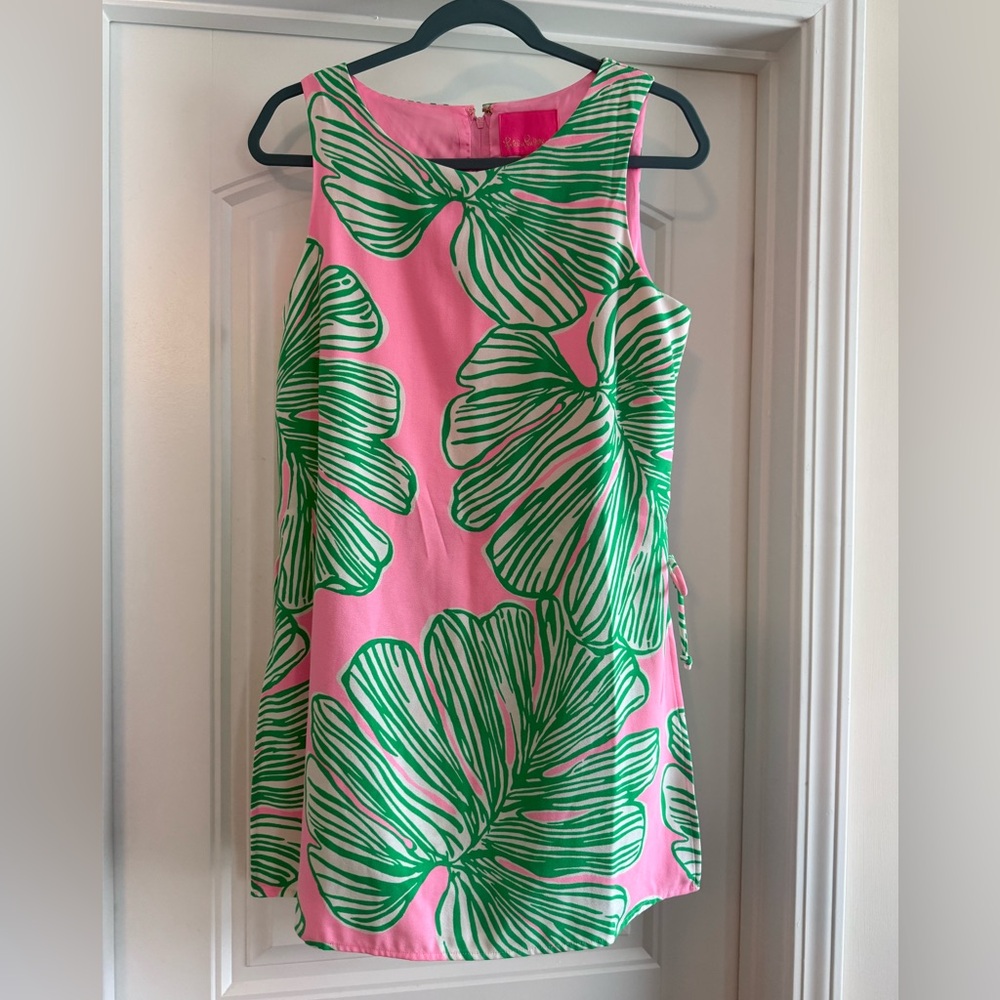 Lilly Pulitzer pink & green Donna romper, size 8 - Picture 2 of 5
